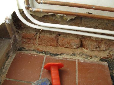 Cloakroom floor 003.jpg