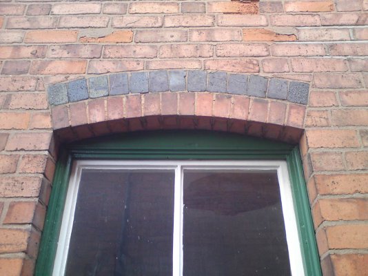 kitchenwindow2.jpg