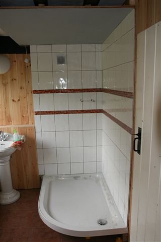 Shower-tiled.JPG