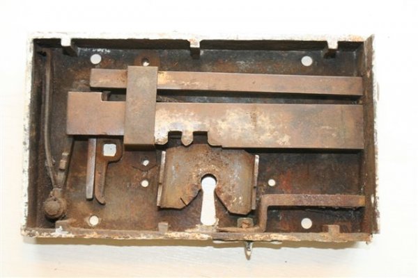 lock2.JPG lock2.JPG