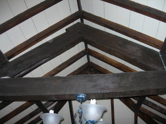 Ceiling 004.JPG Ceiling 004.JPG