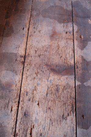floorboard.JPG floorboard.JPG
