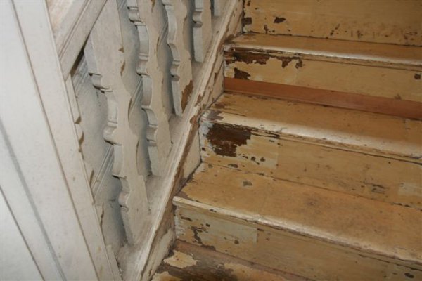 stairs1.JPG stairs1.JPG