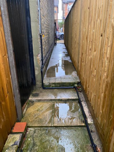 IMG_2074.jpg IMG_2074.jpg