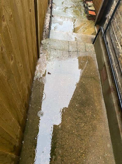 IMG_2076.jpg IMG_2076.jpg