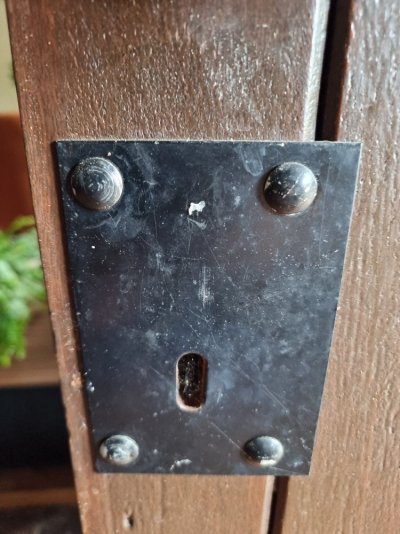 Old lock.jpg Old lock.jpg