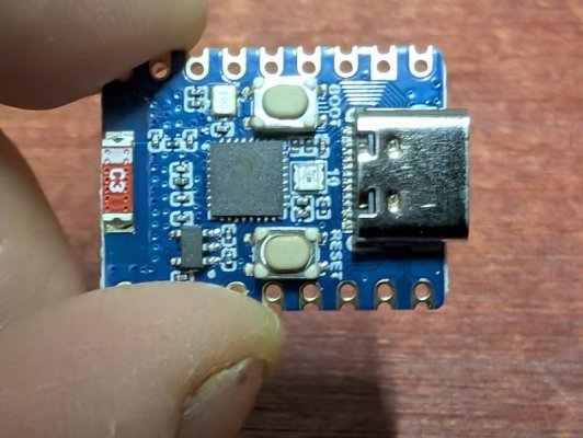 ESP32-C3.jpg