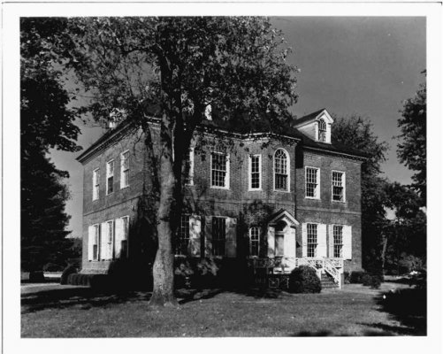 Beverly exterior c1915.jpg Beverly exterior c1915.jpg