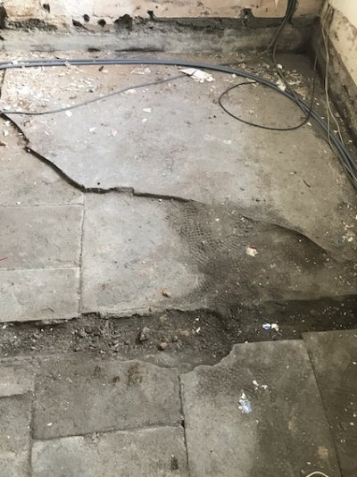 Paving1.JPG Paving1.JPG