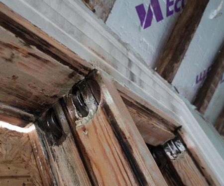 Venetian sash pulleys.jpg Venetian sash pulleys.jpg