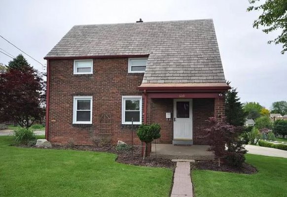 english cottage.JPG
